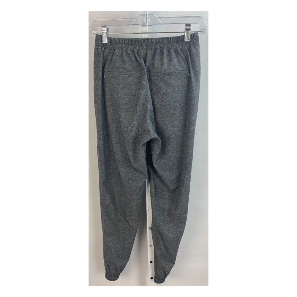 Lululemon &go Keepsake Pant Gray Relaxed Lightweight Pleated Tapered Leg 4 - Picture 6 of 8